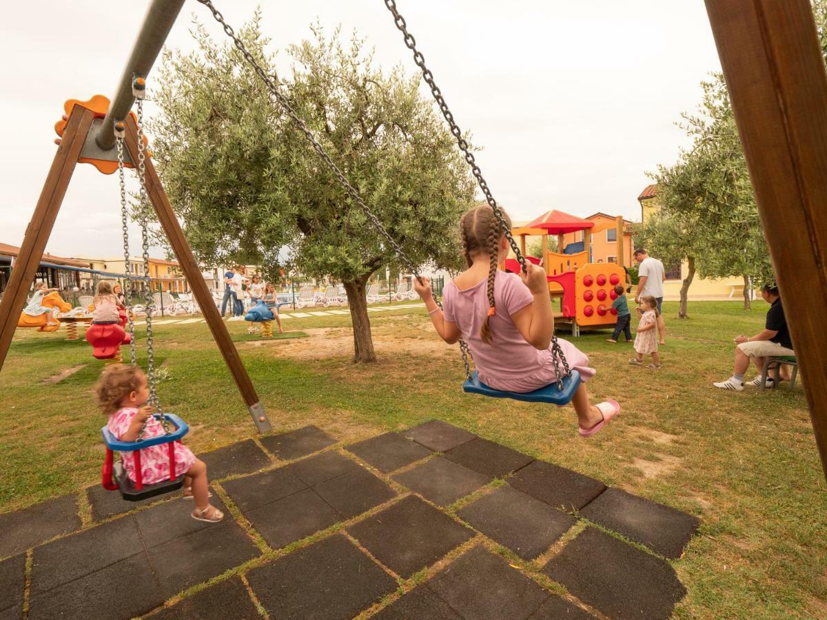 קסטלנואובו דל גארדה Gasparina Village מראה חיצוני תמונה